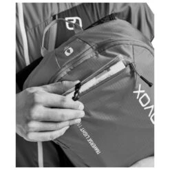 Sac à Dos Ortovox Traverse Light 15 Flintstone -Camping Produits Boutique 0d6ec293900f61f5a710ec72040fe8aa863329b7 E23ORTOACC367447 ORTO0203099 903