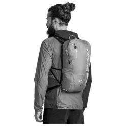 Sac à Dos Ortovox Traverse Light 15 Flintstone -Camping Produits Boutique 2ea7abe1d110096a2d8ccf97ef4340059f32bec3 E23ORTOACC367447 ORTO0203099 6