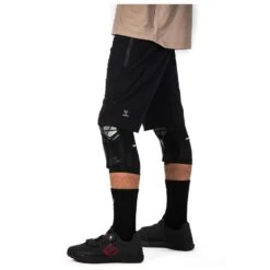 Short VTT Animoz Wild Short Black -Camping Produits Boutique 2ef23e62a27133ec2694e788475e3b5b3745a70c E22ANIMVTT1196290 3