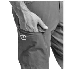 Pantalon De Rando Ortovox Pelmo Pant M Deep Ocean -Camping Produits Boutique 4cc133d559dd976db71e2cbaab3e88b420ba0039 E23ORTOTTB3373129 901