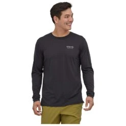 Tee-shirt De Rando Patagonia M's Long-Sleeved Capilene Cool Merino Graphic Shirt Header Black -Camping Produits Boutique 6f6430e9ab5063850cd93d2b0d52318e2bbb2932 H23PATATTH3335476 4