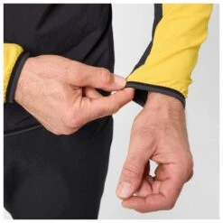 Veste D’alpinisme Millet Trilogy Cordura Hoodie Black Mustard -Camping Produits Boutique 71e7f38931c2770a536756daa5d4cb181d50de24 E22MILLTTH1216694 12