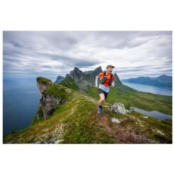 Gilet Trail Norrona Senja Econyl70 7L Pack Olive Night -Camping Produits Boutique 9bc07a57e3d09d8a36f1c428217707d16eb7e76e E23NORRACC3374481 901