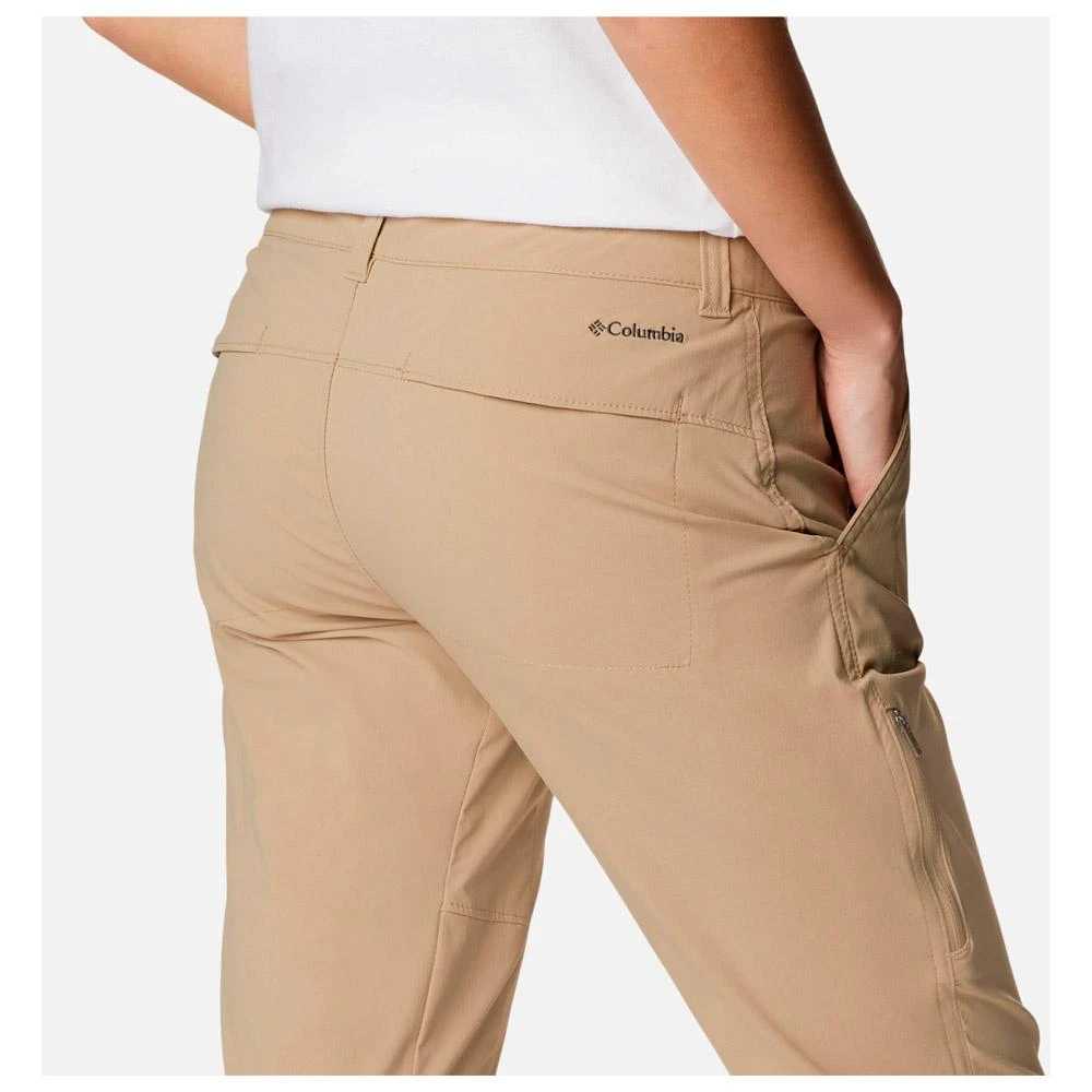 Pantalon De Rando Columbia W's Saturday Trail Eu Pant British Tan 4 Pantalon De Rando Columbia W's Saturday Trail Eu Pant British Tan – Image 4